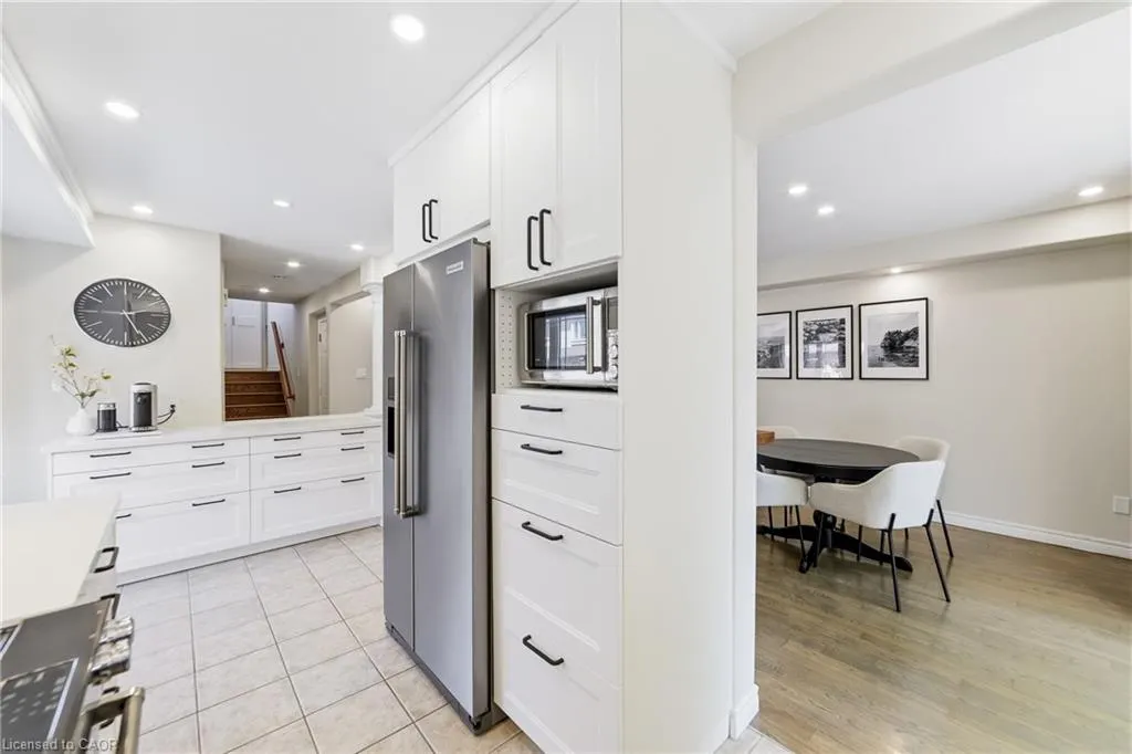 242 Upper Mount Albion Road #13