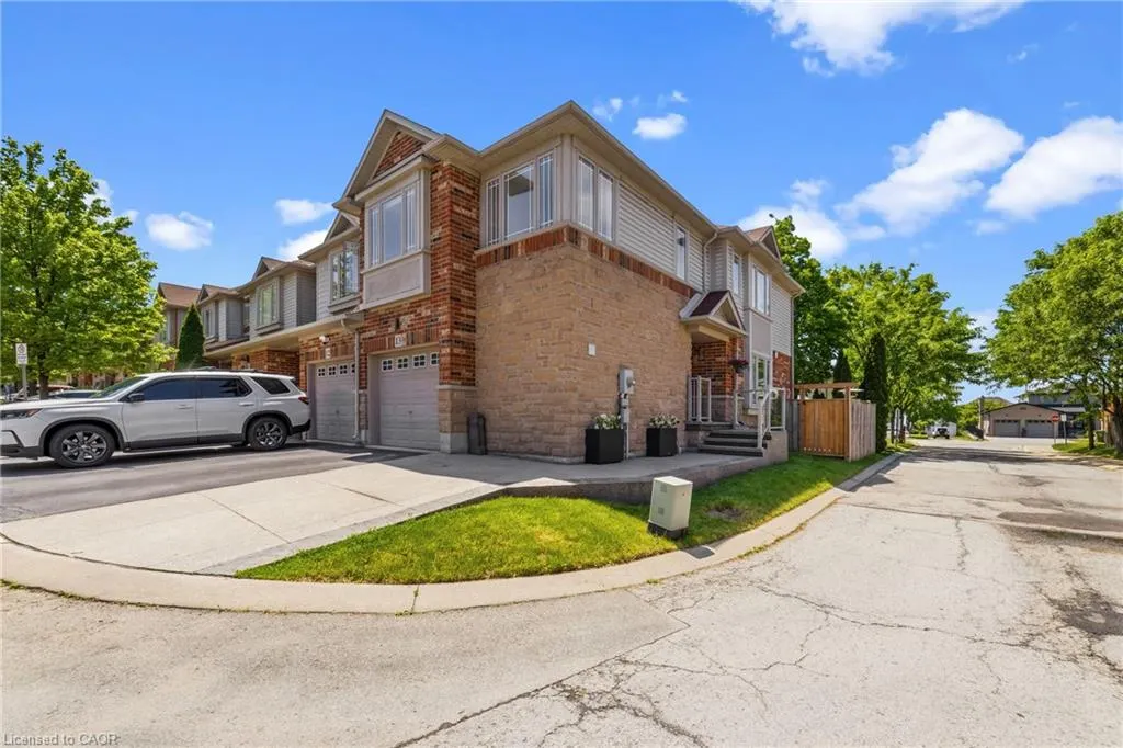 242 Upper Mount Albion Road #13