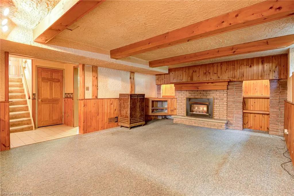 8 Bonnylyn Drive