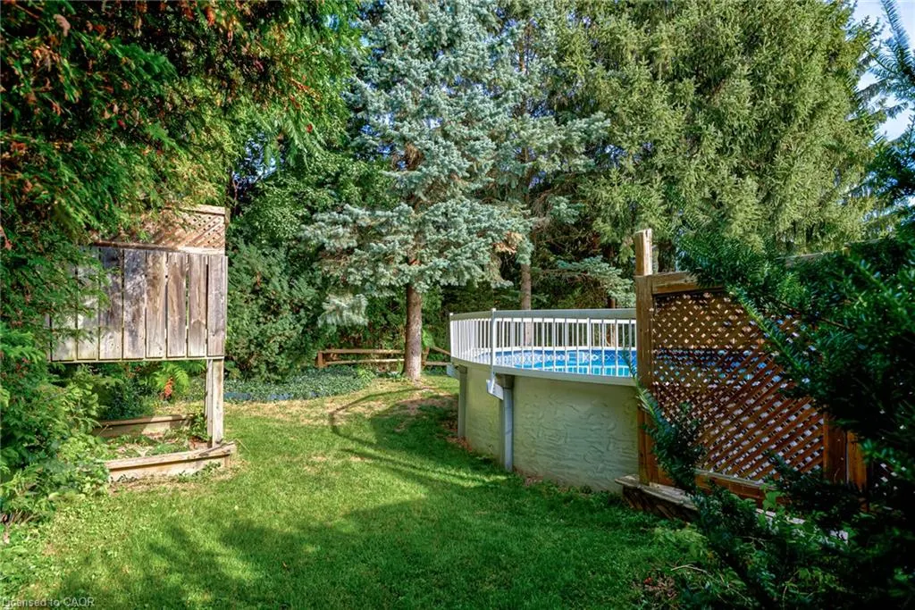 8 Bonnylyn Drive