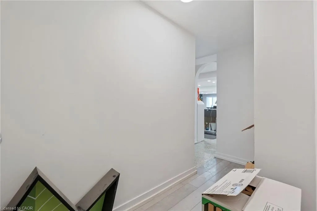 14 Caithness Street E
