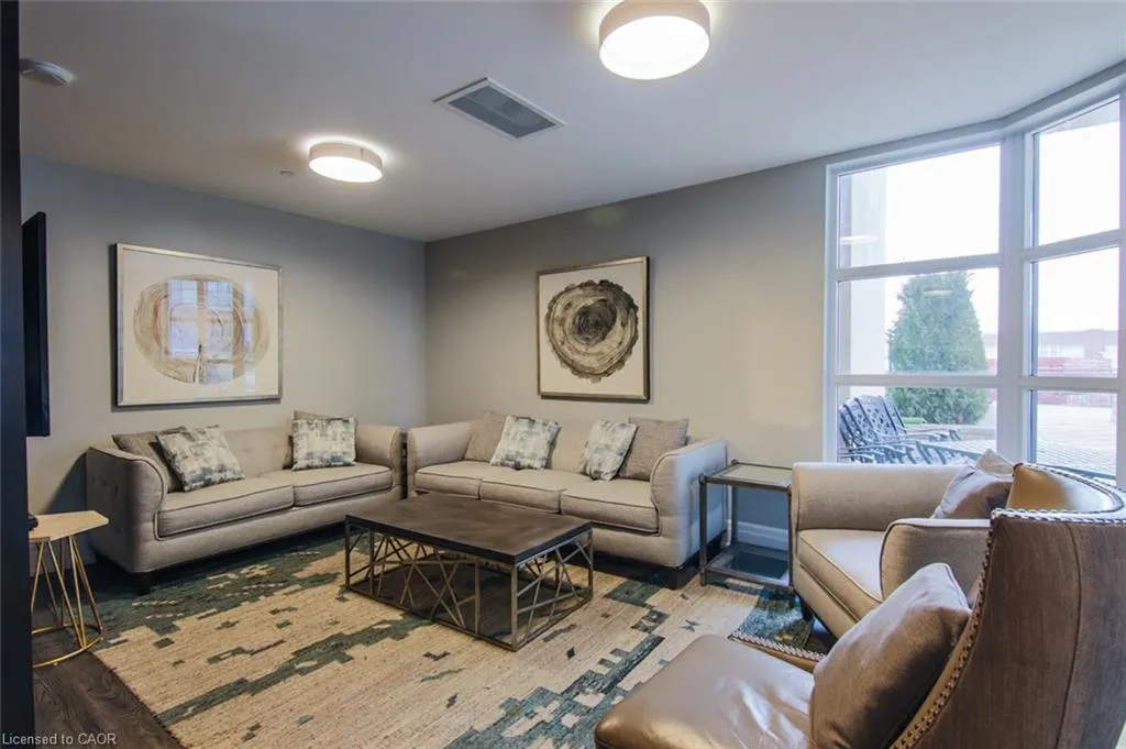 144 Park Street #808