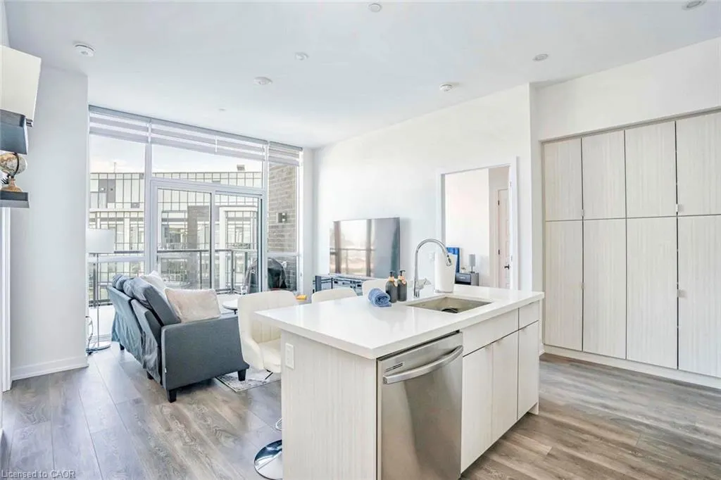 415 Sea Ray Avenue #403