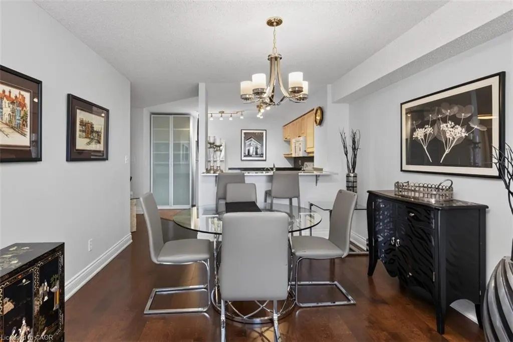 1276 Maple Crossing Boulevard #903