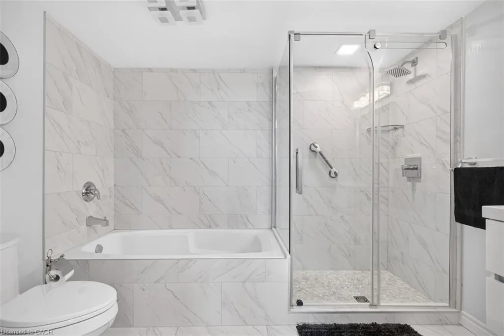 1276 Maple Crossing Boulevard #903