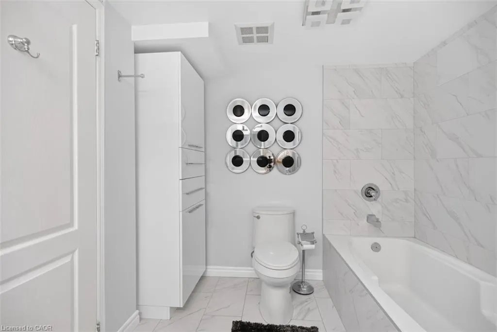 1276 Maple Crossing Boulevard #903