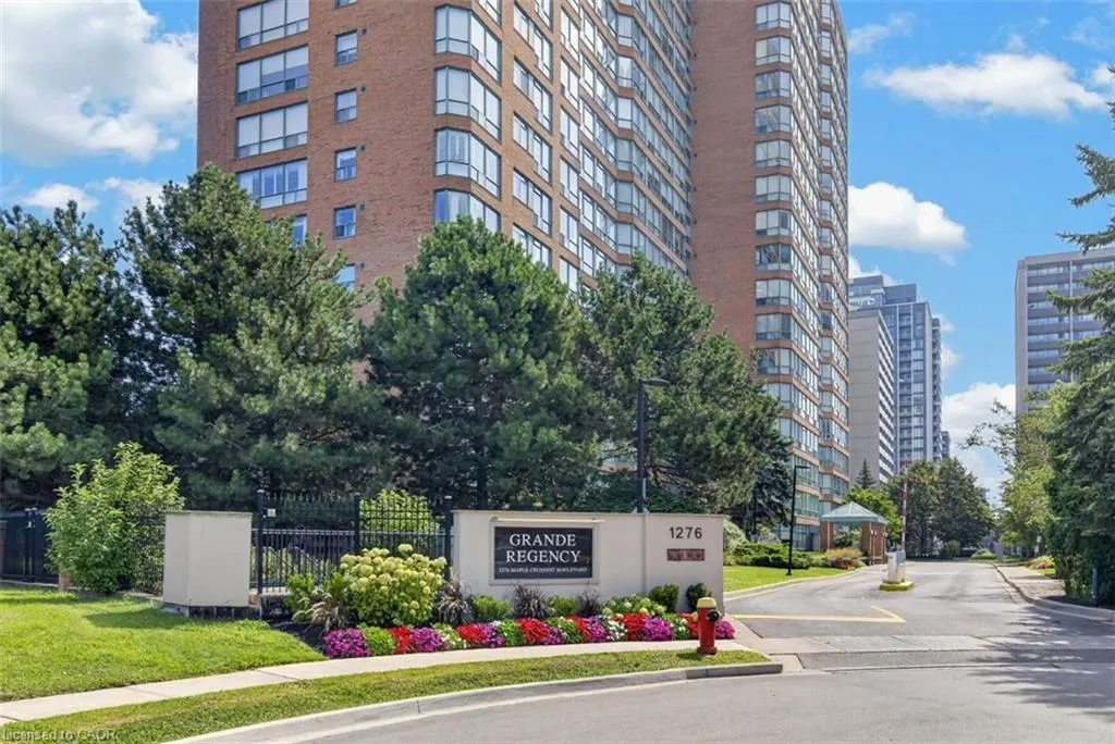 1276 Maple Crossing Boulevard #903