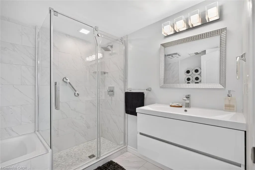 1276 Maple Crossing Boulevard #903