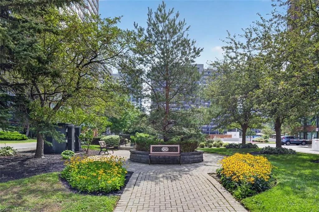 1276 Maple Crossing Boulevard #903