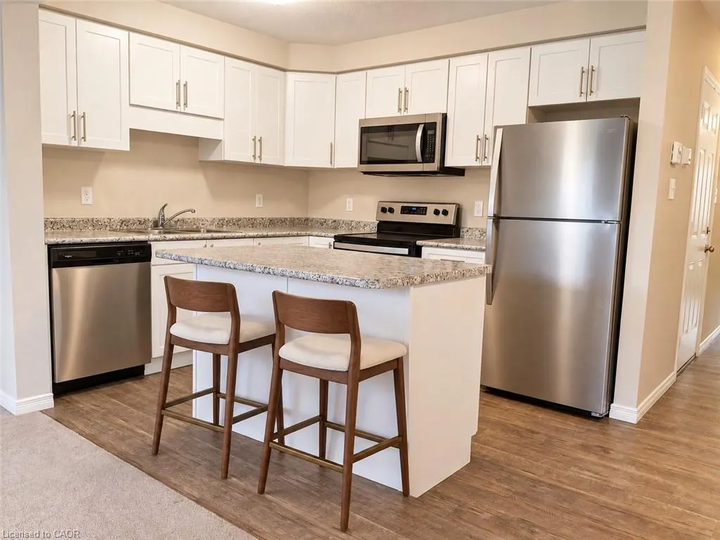 50 Pinnacle Drive #52