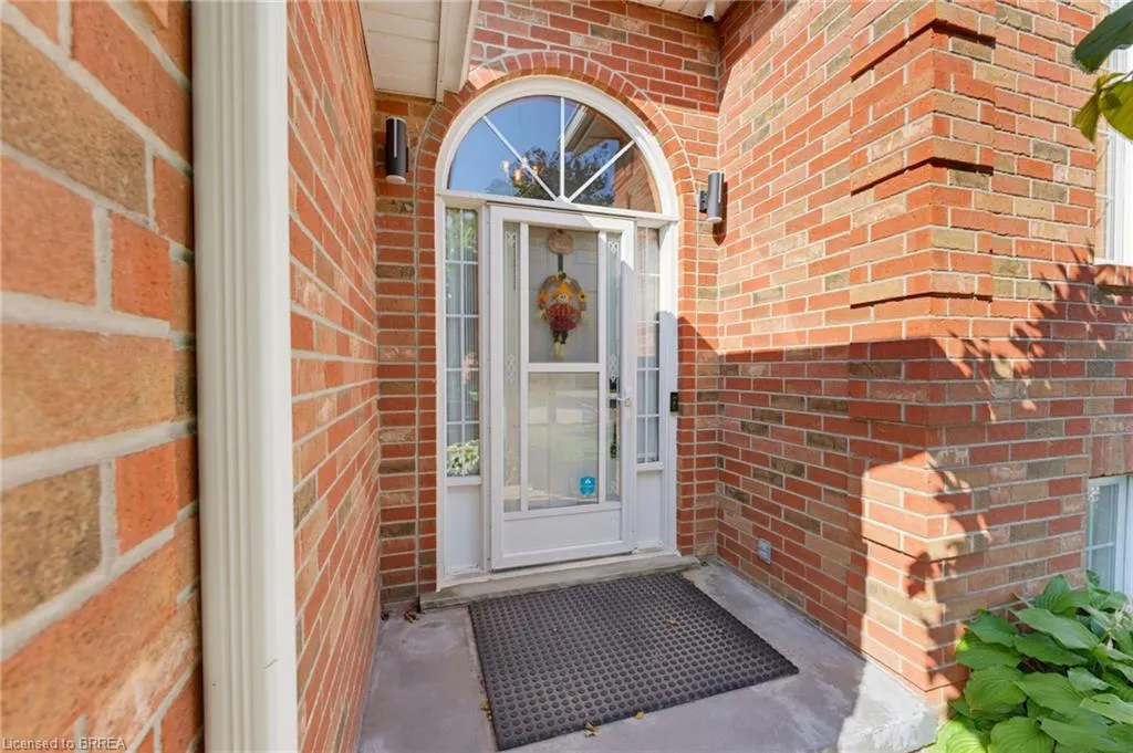 10 Noble Court