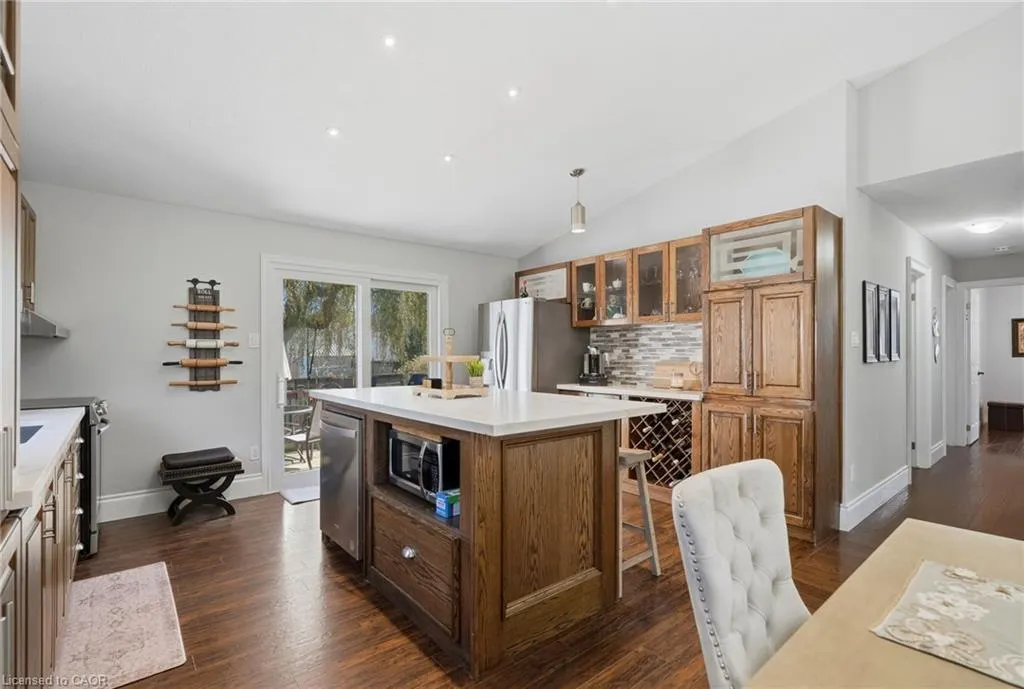 8 Moyle Drive