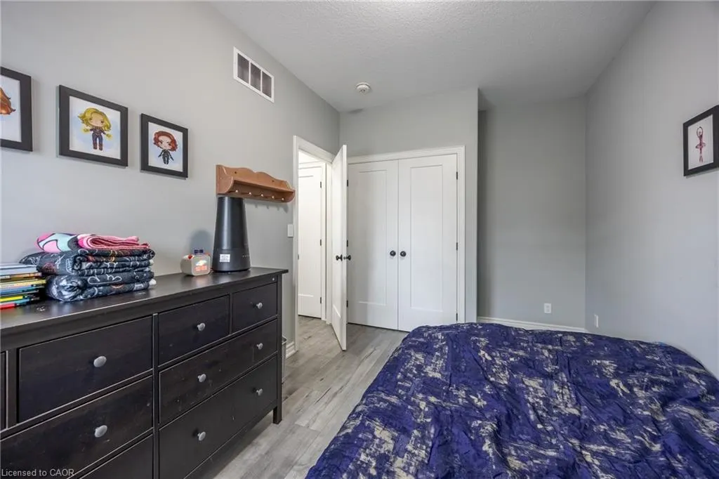24 Craddock Boulevard #17