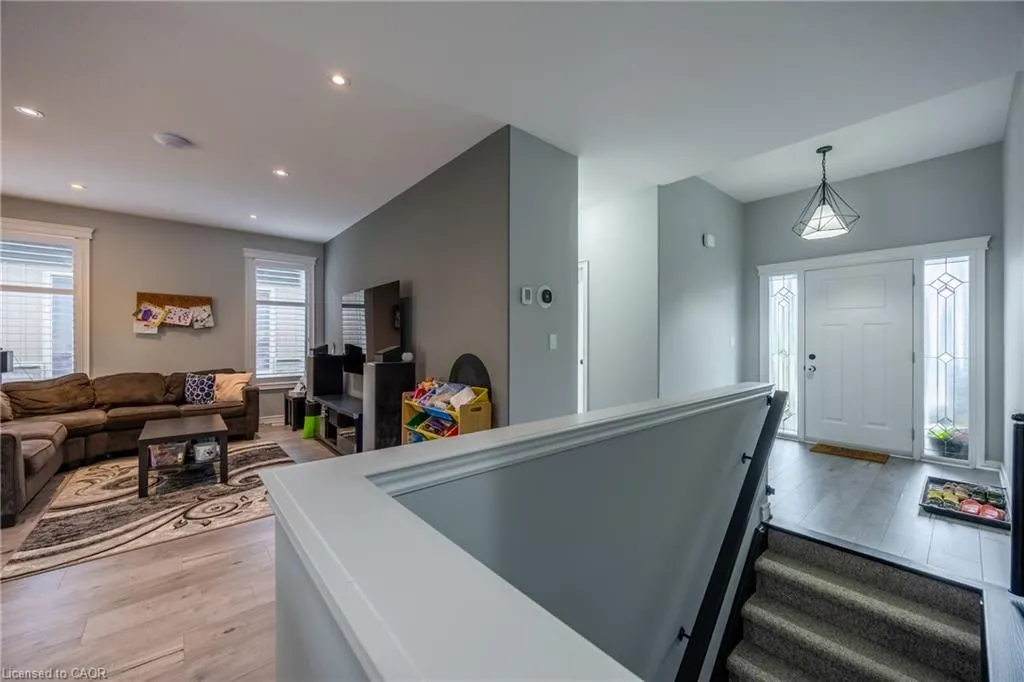 24 Craddock Boulevard #17