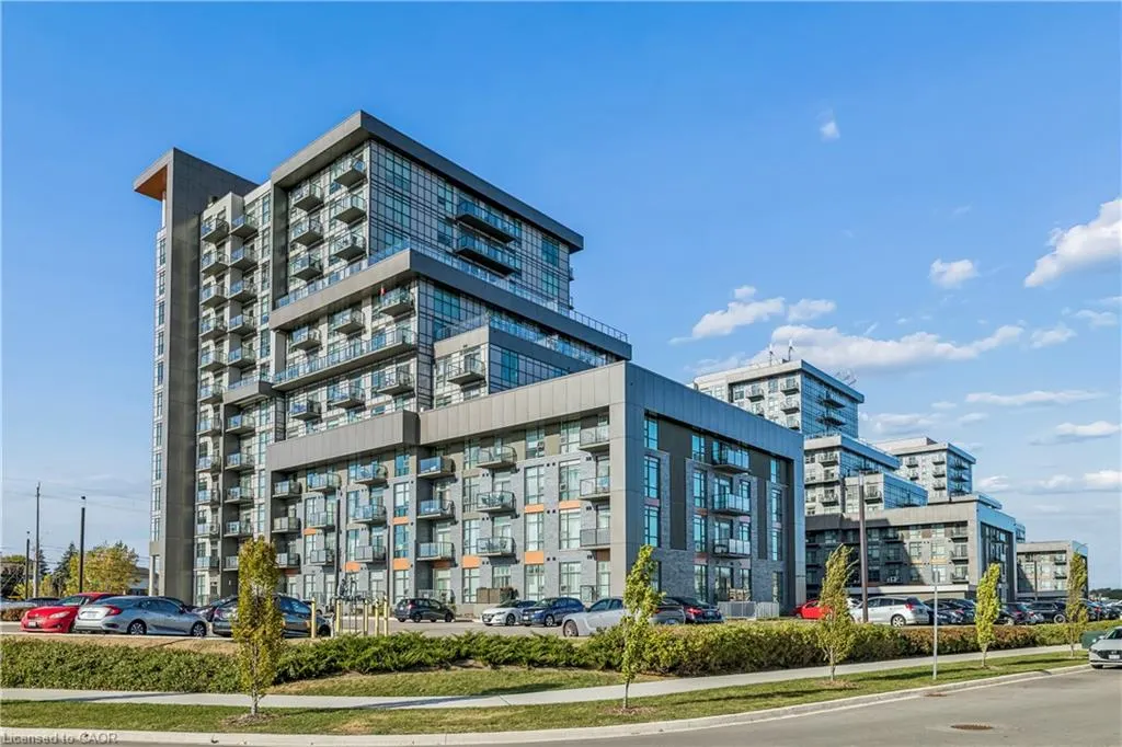 450 Dundas Street E #1005