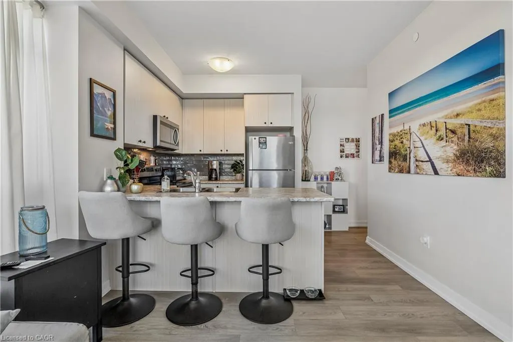 450 Dundas Street E #1005