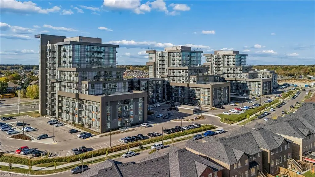 450 Dundas Street E #1005