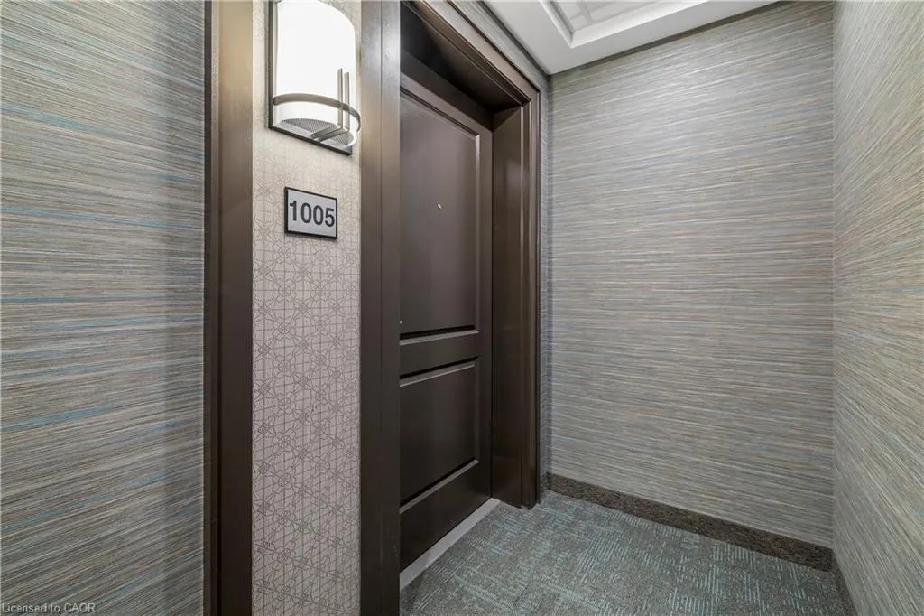 450 Dundas Street E #1005