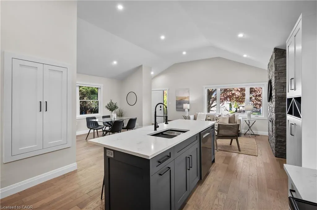 1041 Shepherd's Drive