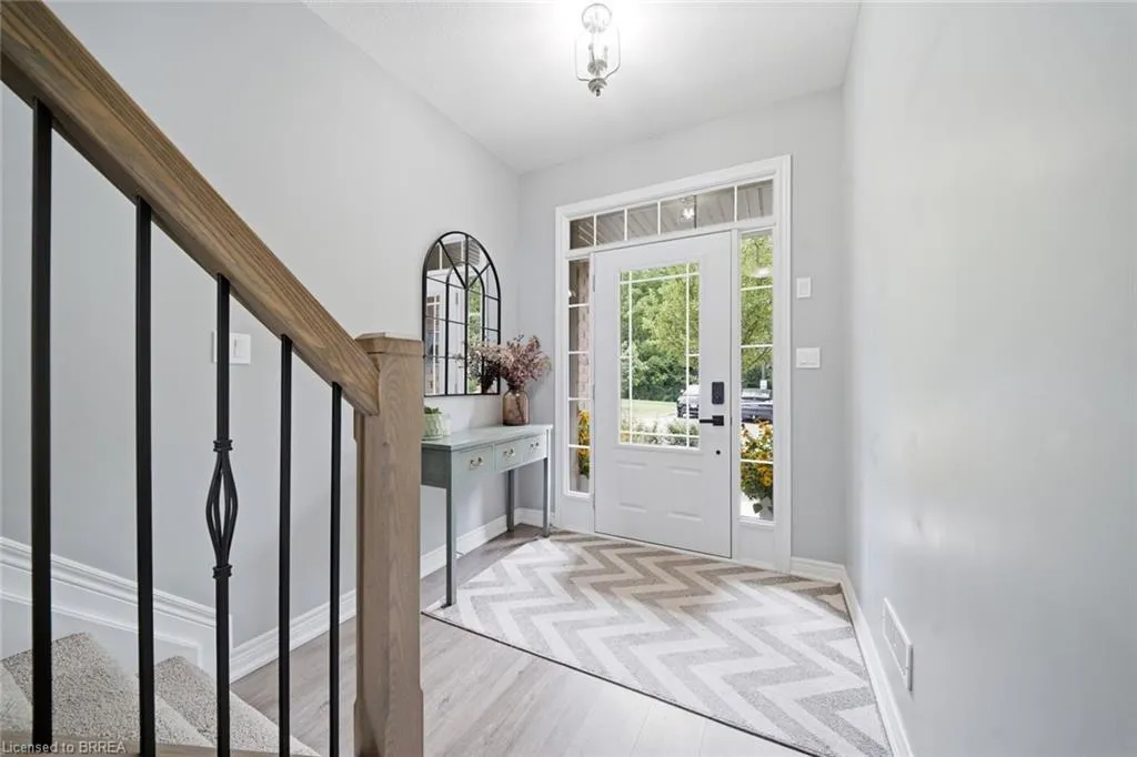 30 Balmoral Street #2