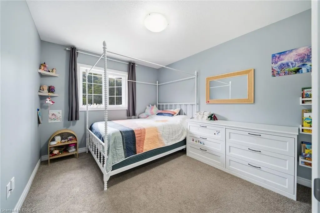 30 Balmoral Street #2