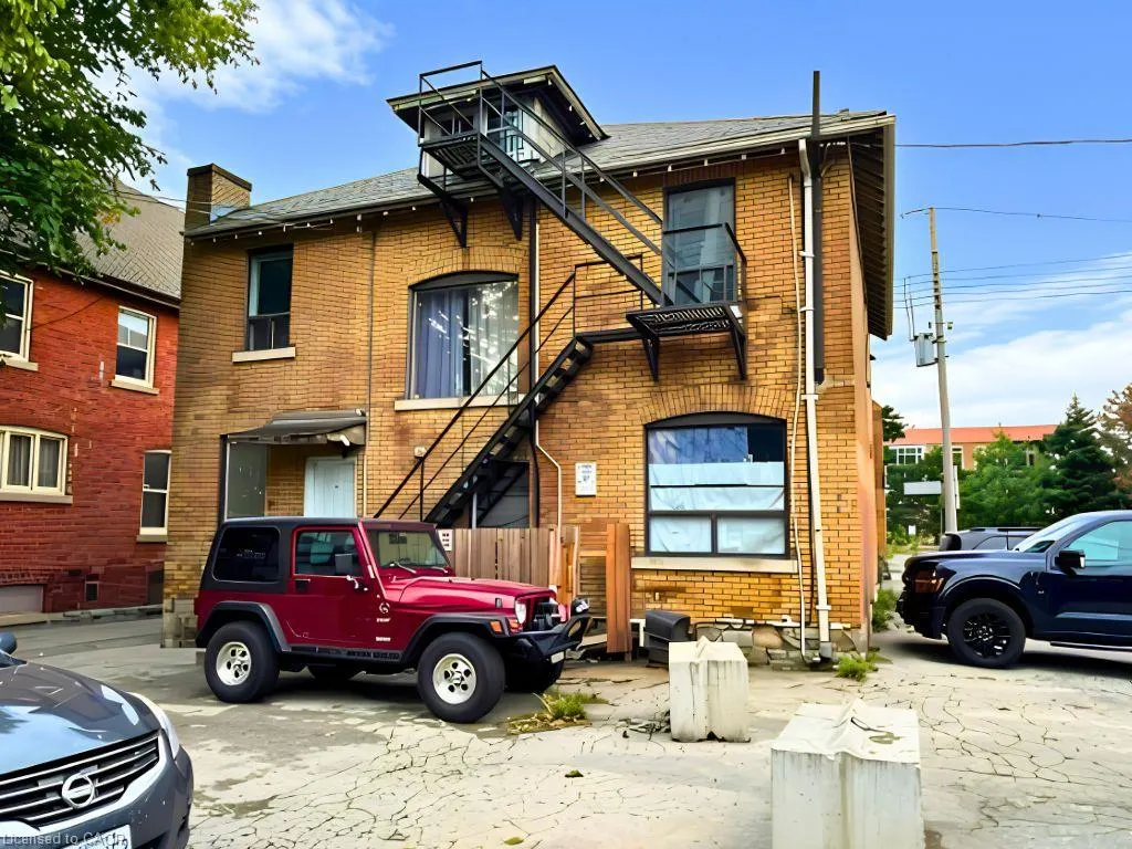 315 Main Street E #A