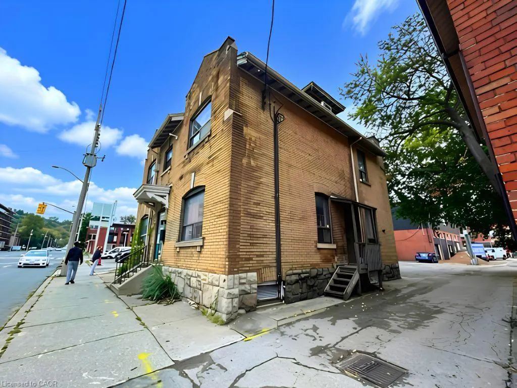 315 Main Street E #A