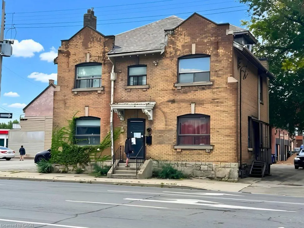 315 Main Street E #A