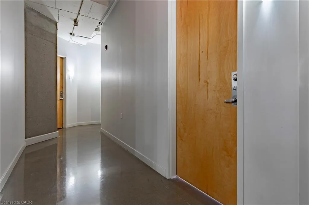 66 Bay Street #410