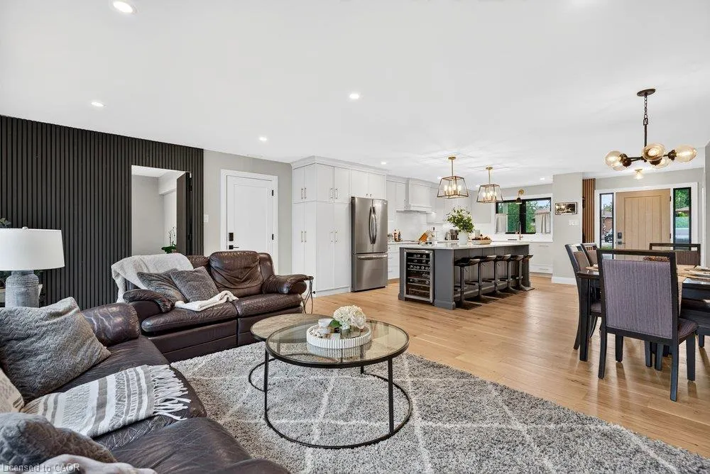 90 Lakeside Drive