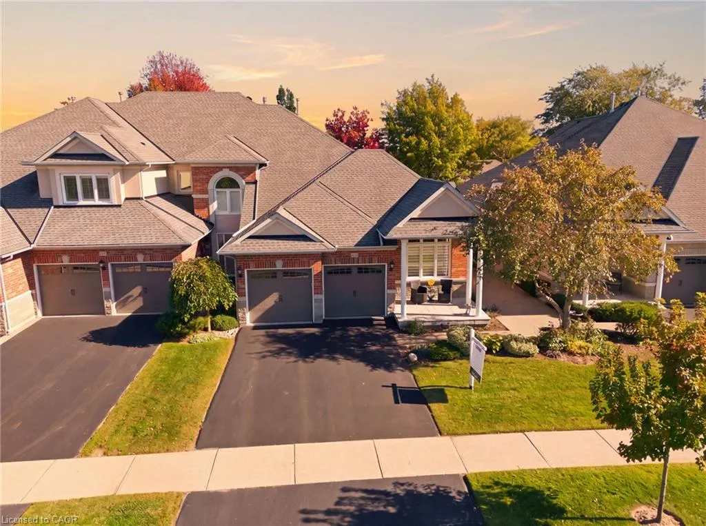 4155 Stonebridge Crescent