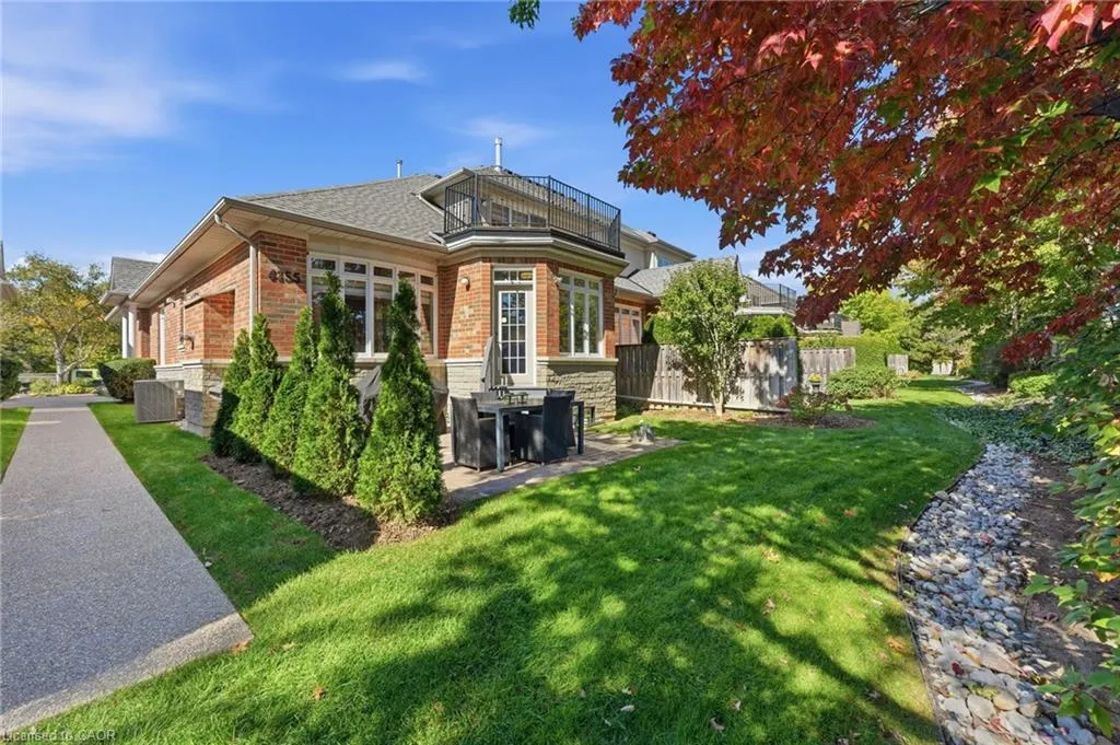4155 Stonebridge Crescent