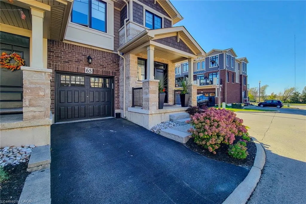 65 Waterview Lane