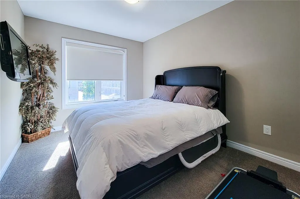 65 Waterview Lane