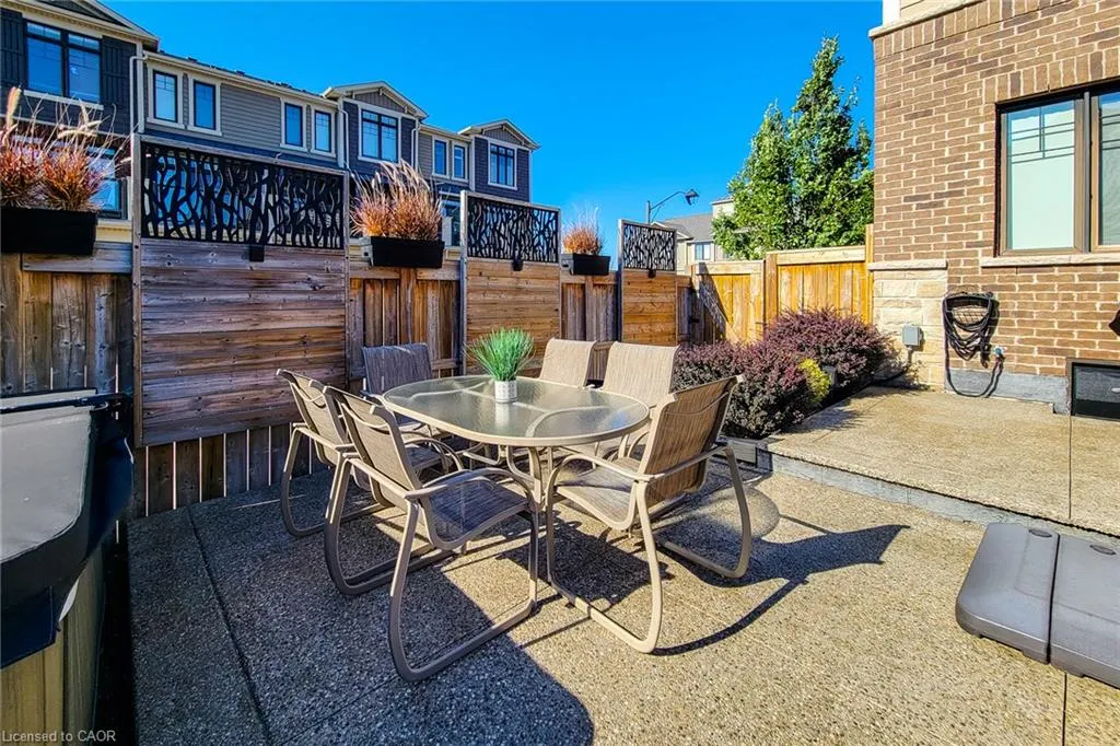 65 Waterview Lane