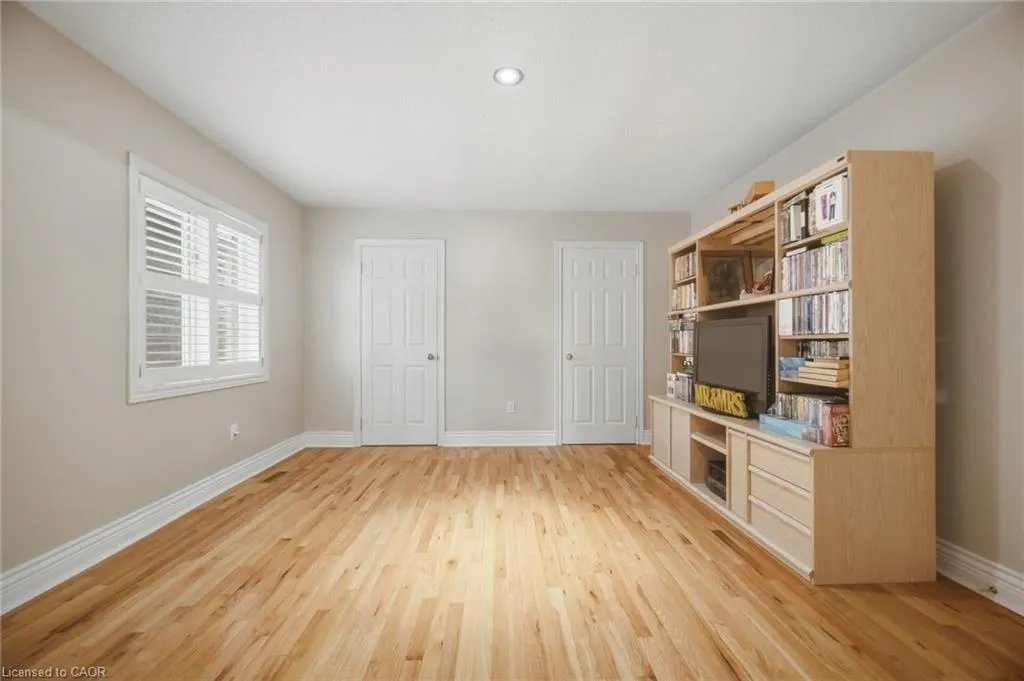 5892 Glen Erin Drive