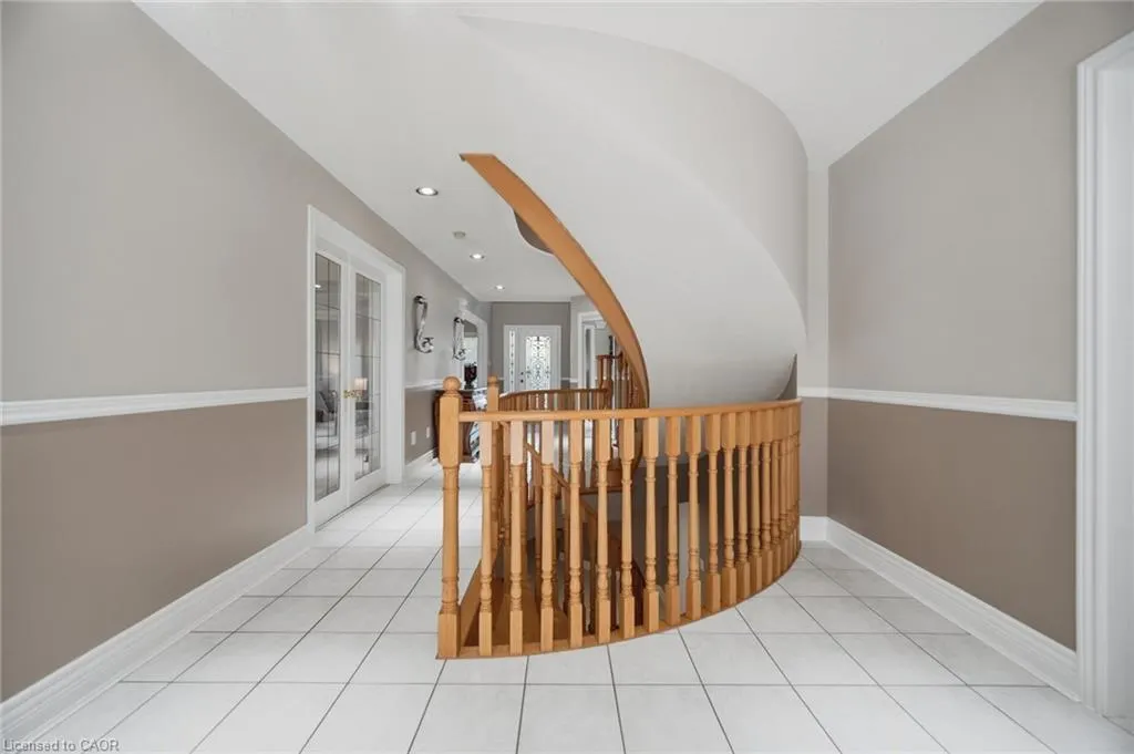 5892 Glen Erin Drive