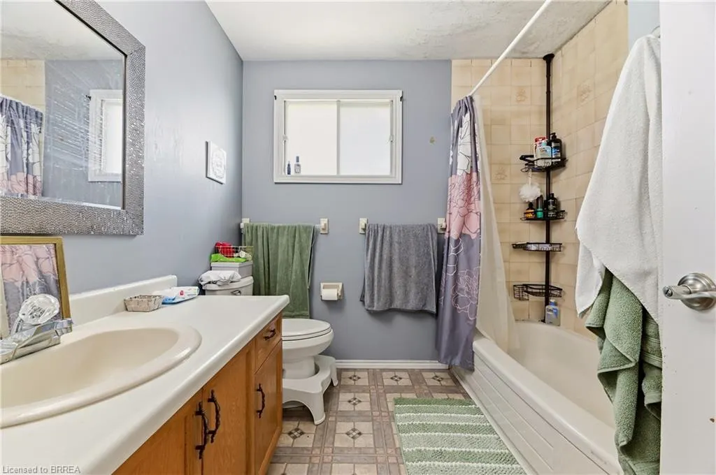 82 Beaver Crescent
