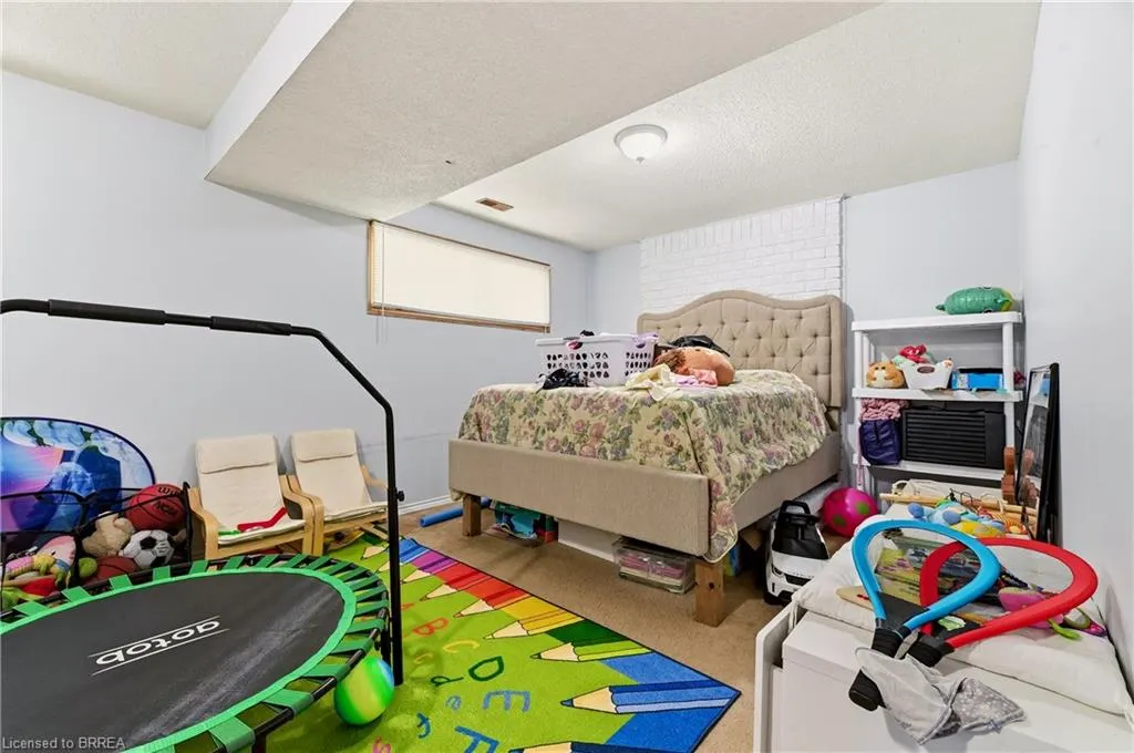 82 Beaver Crescent