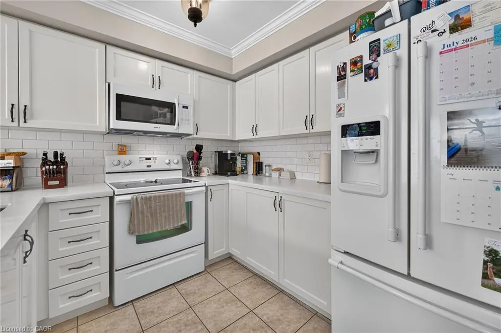 71 Cedarville Drive