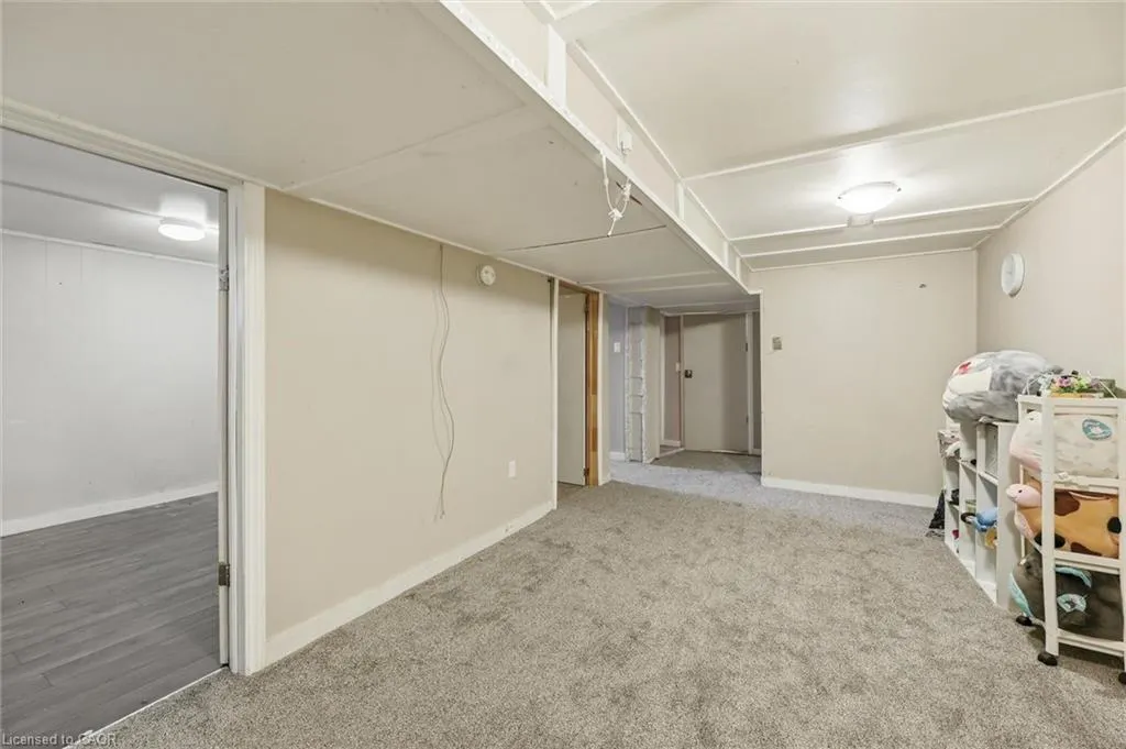 275 West 2nd Street