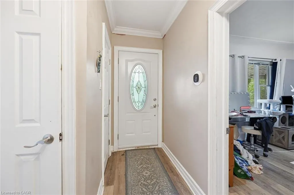 275 West 2nd Street