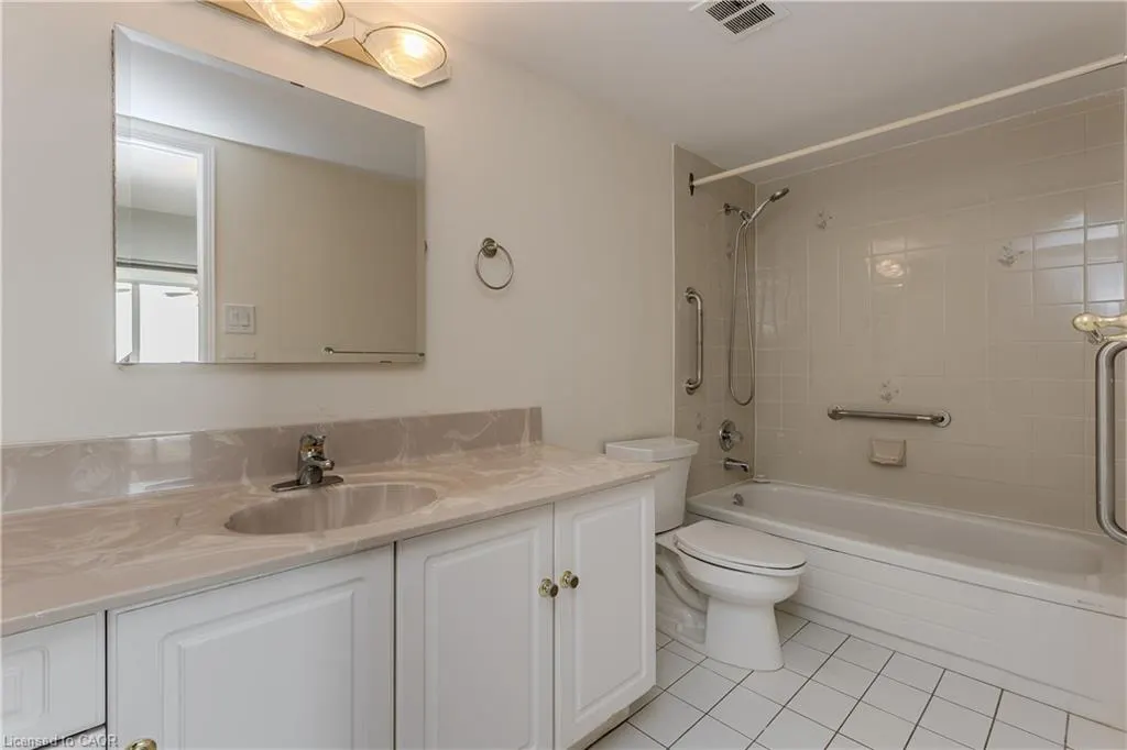 5080 Pinedale Avenue #1006