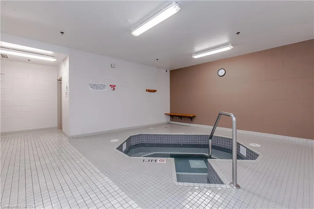 5080 Pinedale Avenue #1006