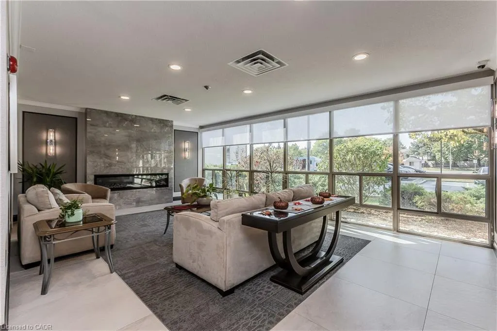 5080 Pinedale Avenue #1006