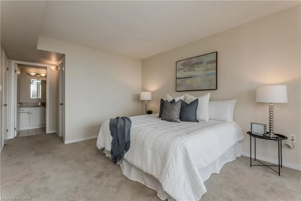 5080 Pinedale Avenue #1006
