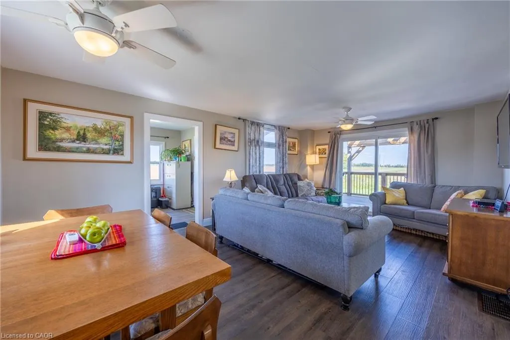 2936 Lakeshore Road