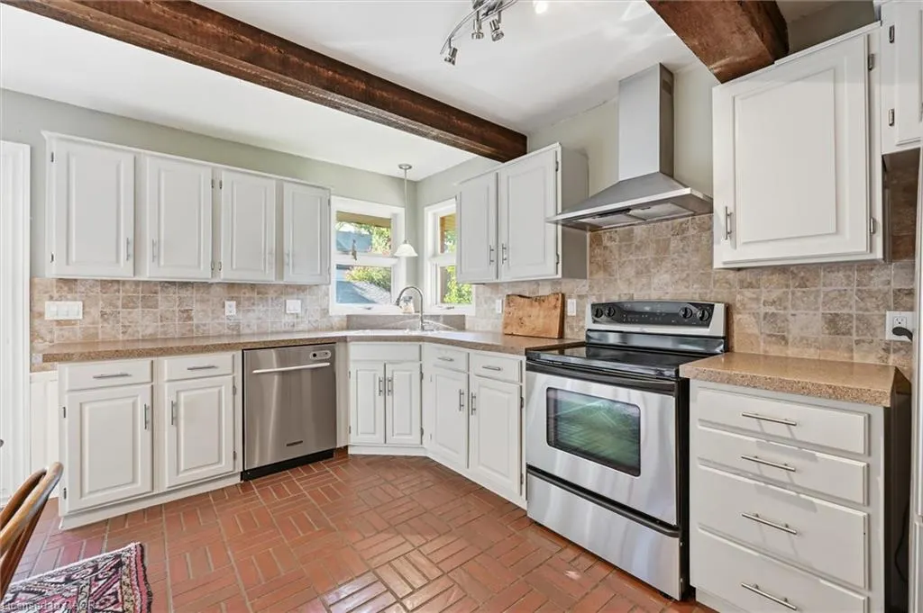 362 Oakwood Drive