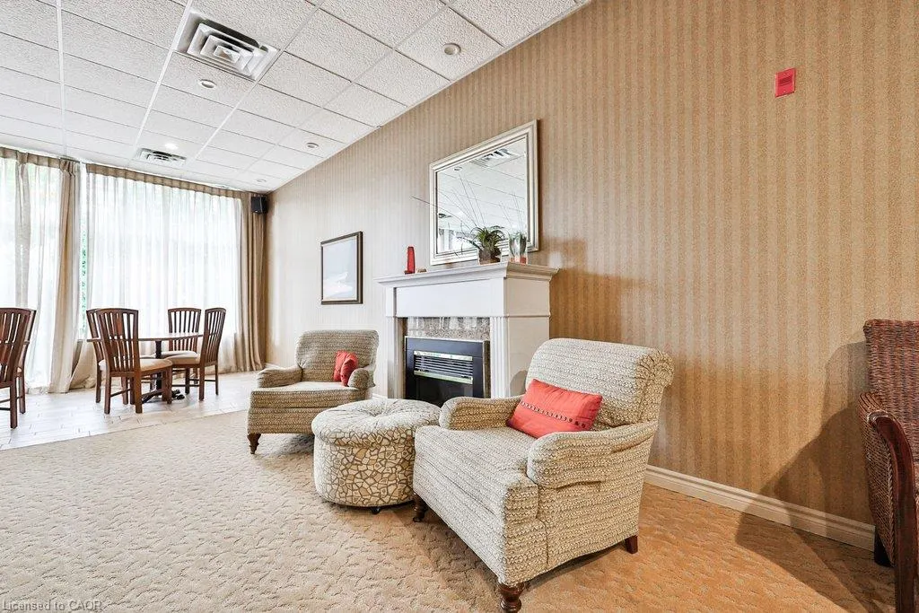 5188 Lakeshore Road #409