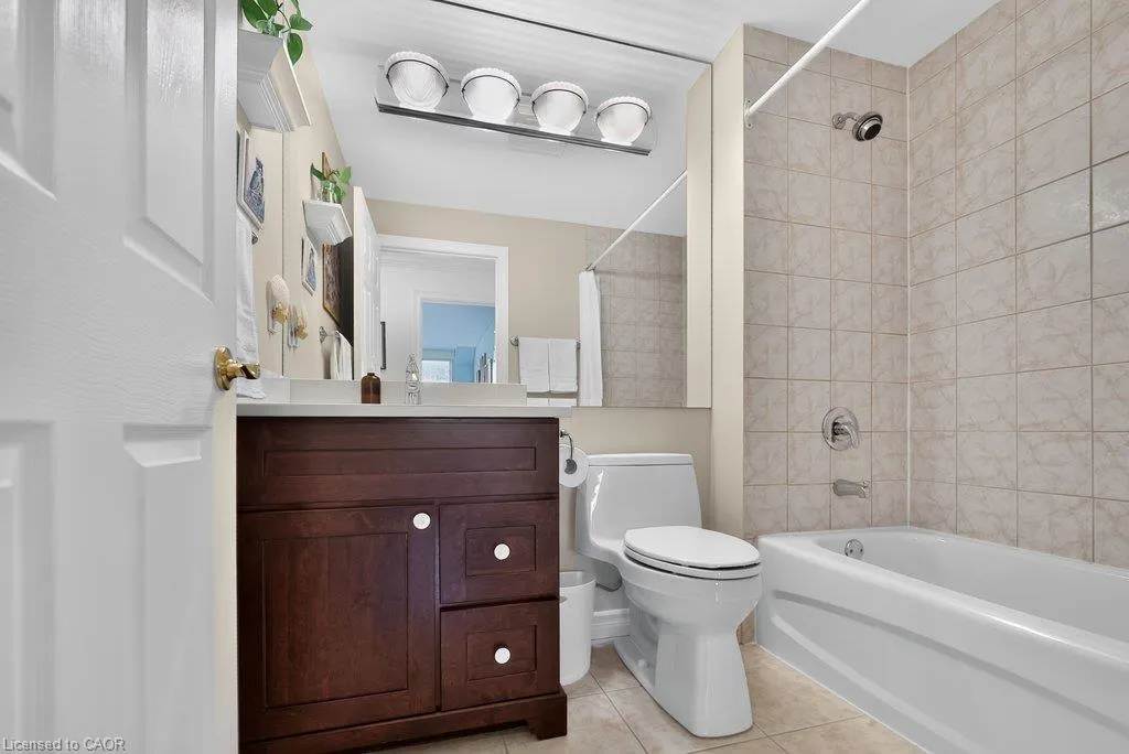 5188 Lakeshore Road #409